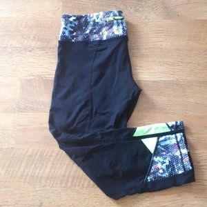 SOLD- Lululemon Pace Rival Crop-size 8
